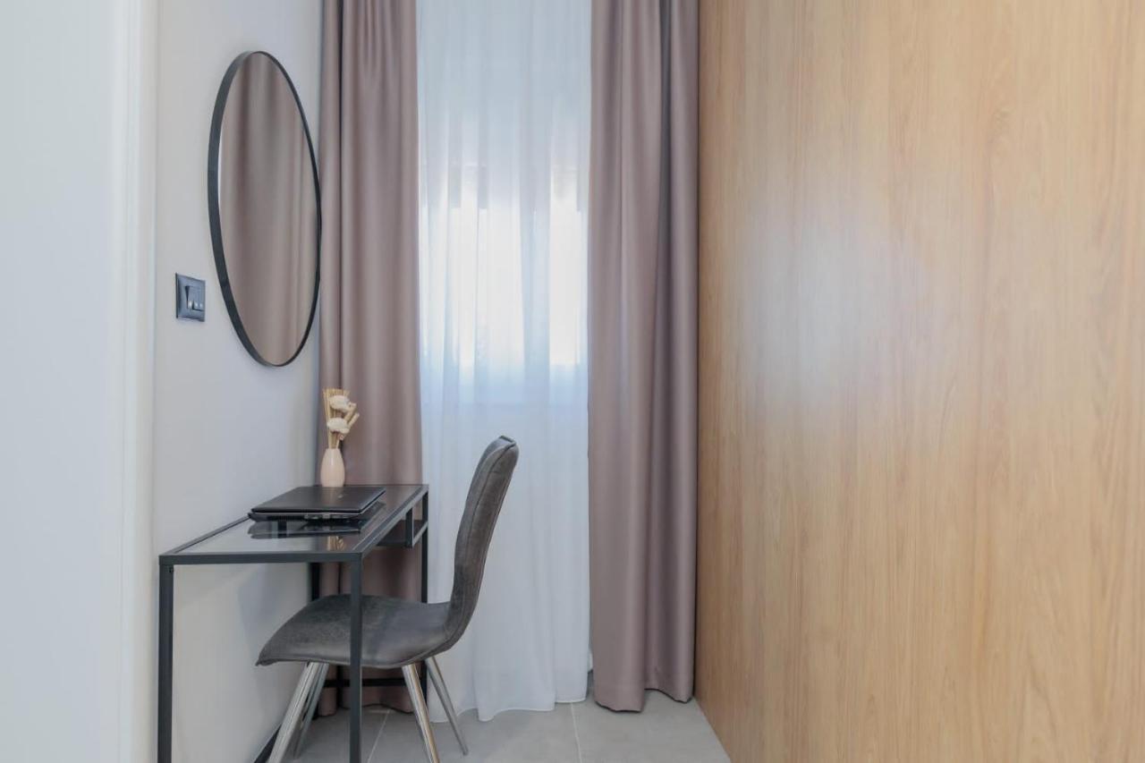 Villa Mara Vrsi Bagian luar foto